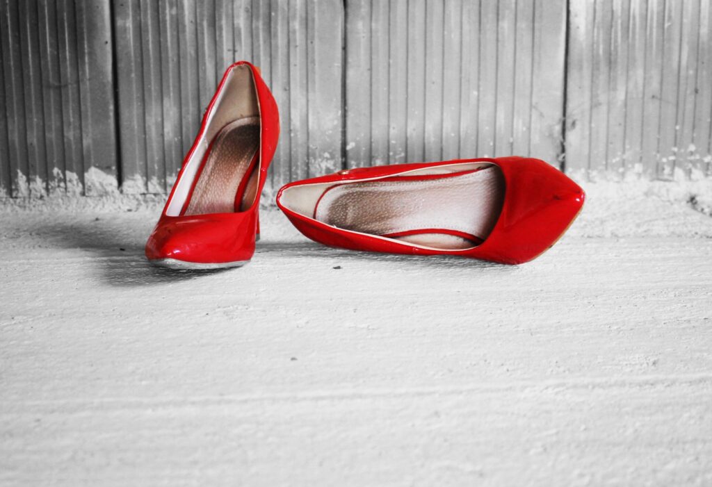 red shoes for woman victom, Domestic violence