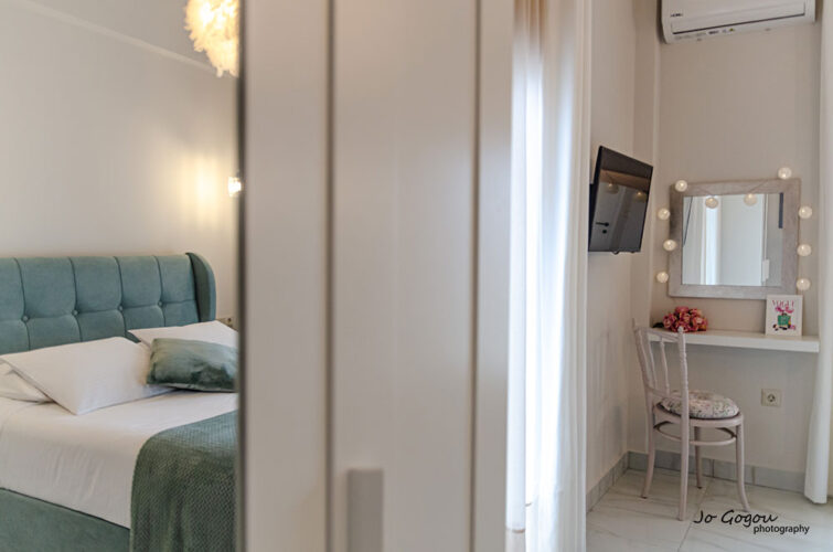 Green apartment -interior photography